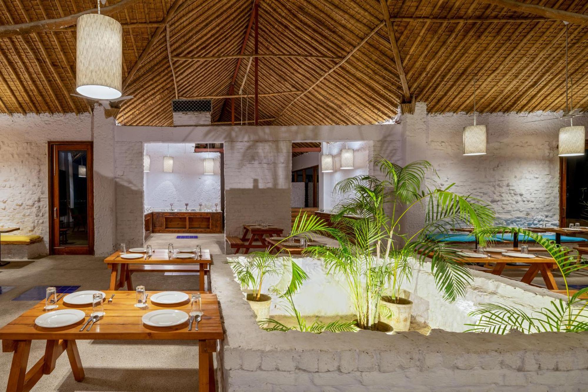 Gaj Resort, A Member Of Radisson Individuals Retreats Binewāl 外观 照片