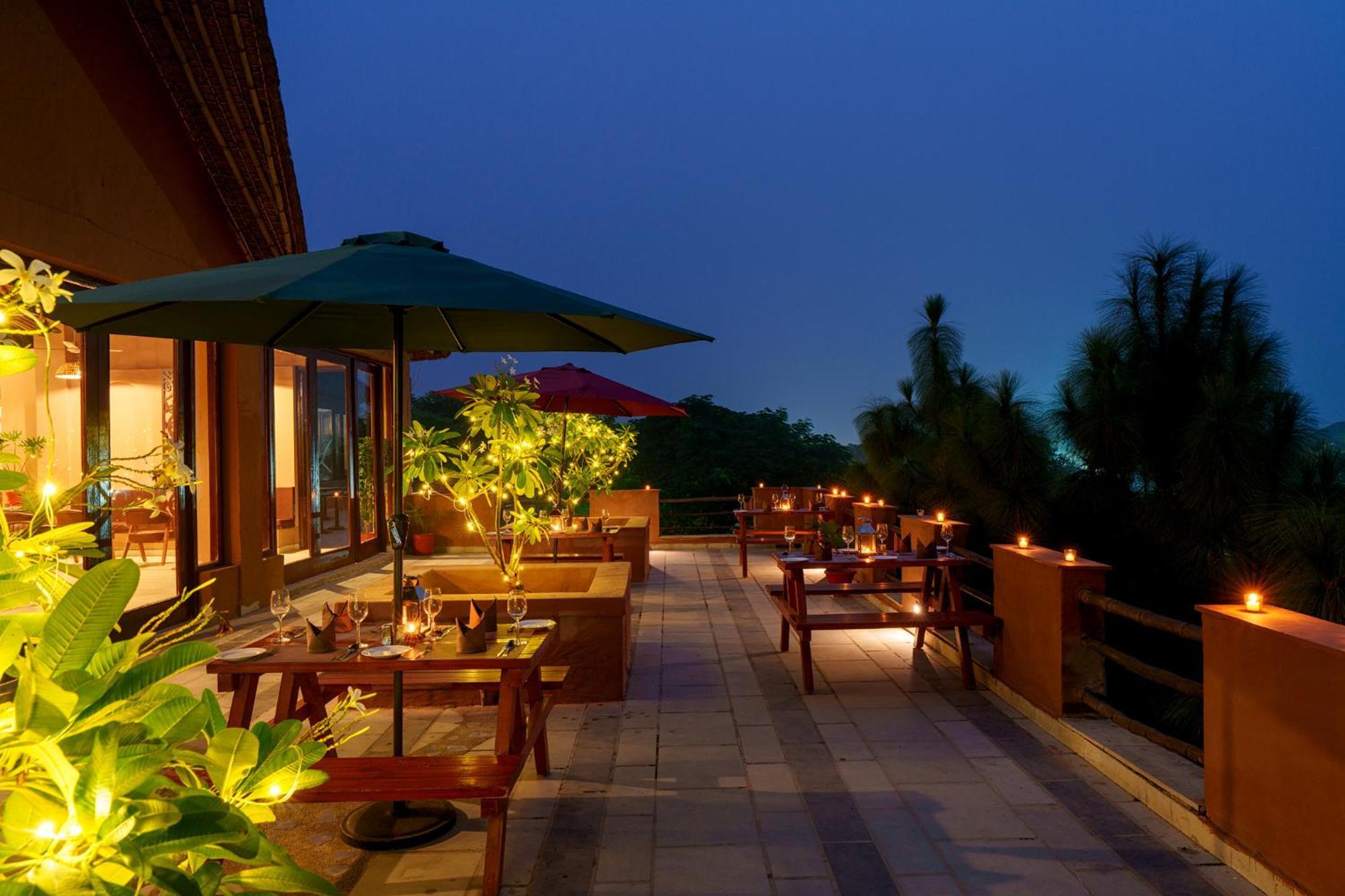 Gaj Resort, A Member Of Radisson Individuals Retreats Binewāl 外观 照片