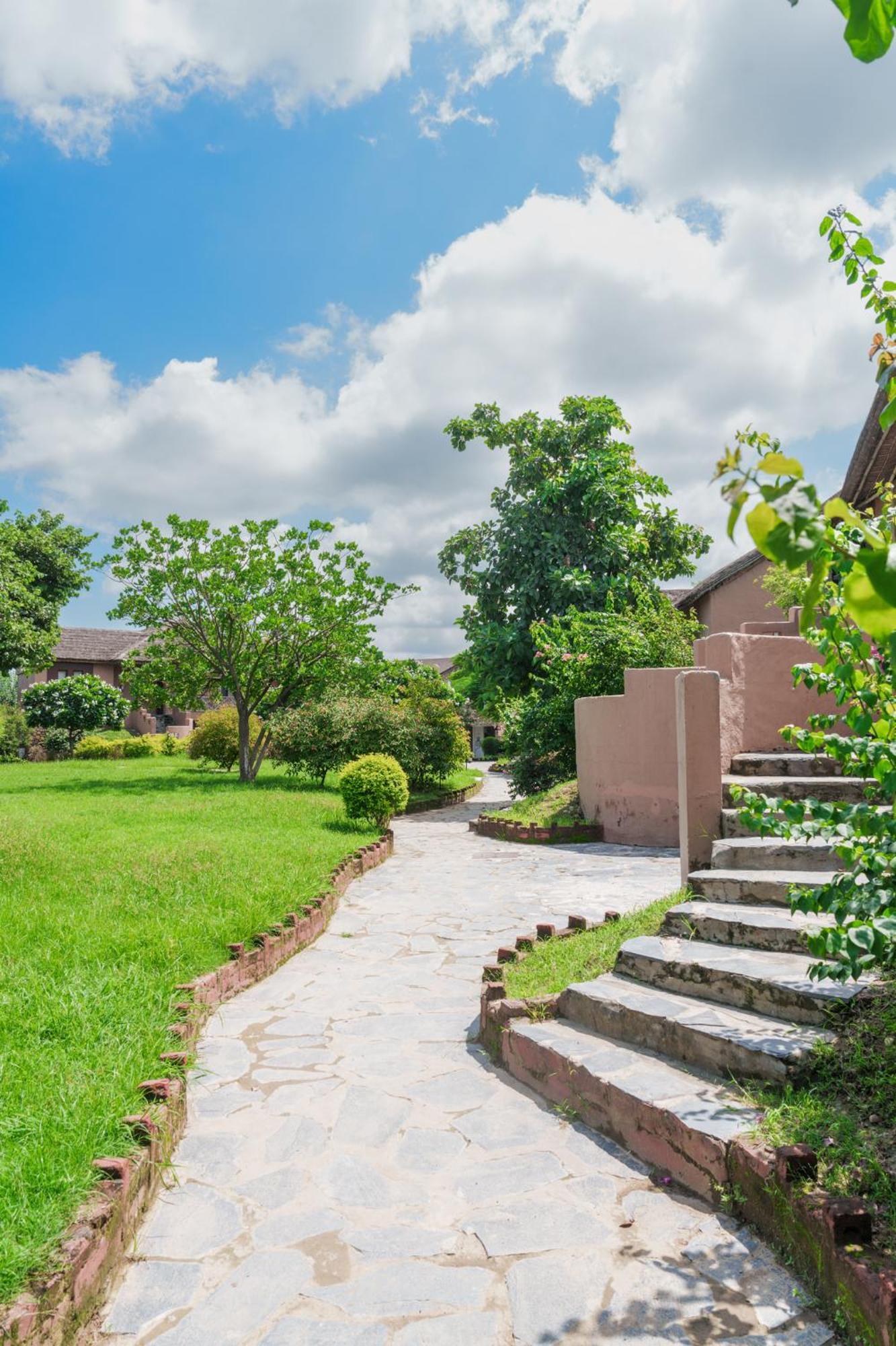 Gaj Resort, A Member Of Radisson Individuals Retreats Binewāl 外观 照片